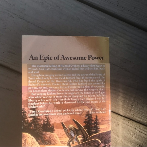 3 Fantasy books - Picture 6 of 8